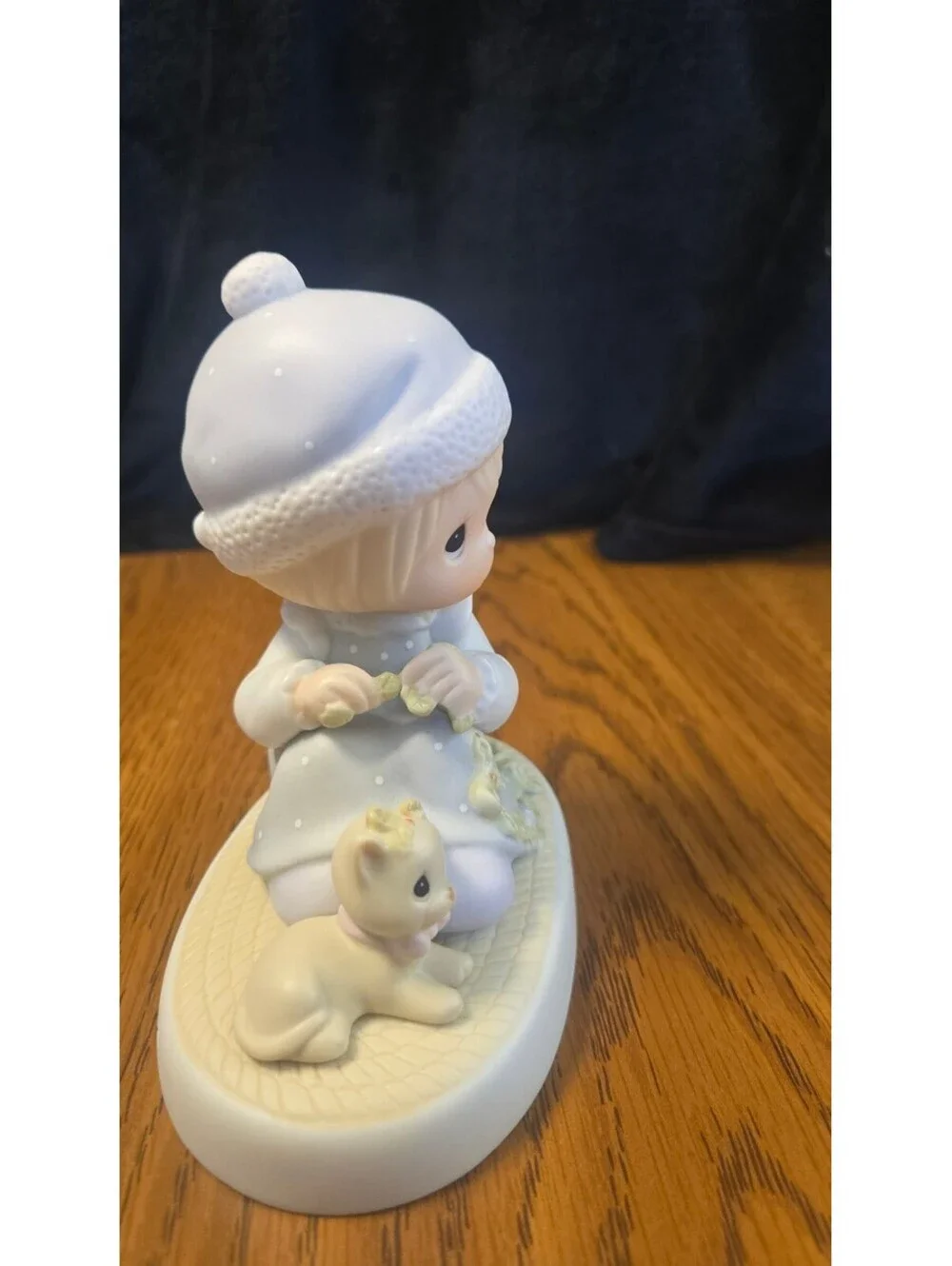 Precious Moments Meowie Christmas Figurine 1996 Collectible